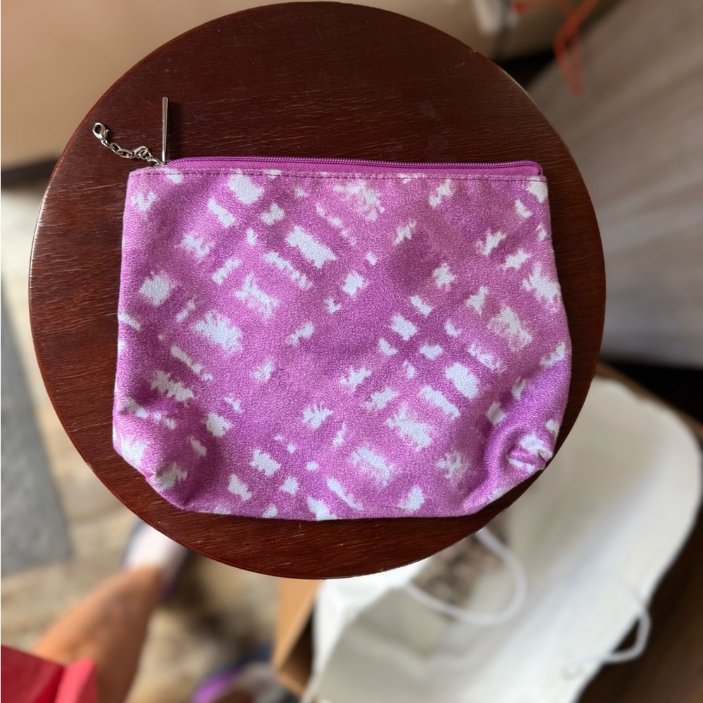 3 for $10 sale; Clinique make-up travel bag purple white abstract stripes - Picture 1 of 3